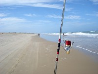10 DICAS DE MATERIAIS PARA PESCARIA DE PRAIA